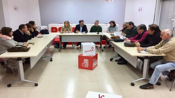IMAGEN DELA REUNIÓN PSOE IMAGEN DELA REUNIÓN PSOE