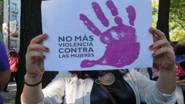 Cartel 'No más violencia de género' Cartel 'No más violencia de género'