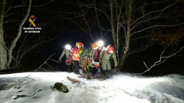 Rescate en la Cueva de Valporquero (León) Rescate en la Cueva de Valporquero (León)