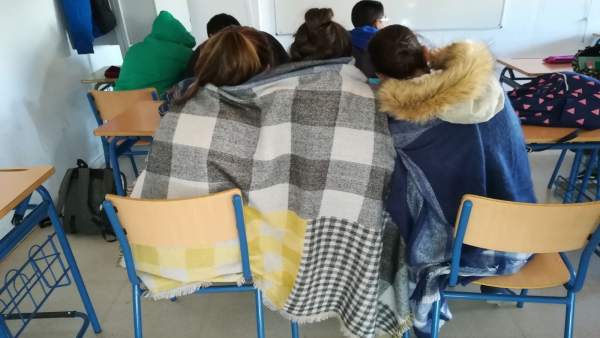 Así lucen las clases del IES Julio Verne, según IU Así lucen las clases del IES Julio Verne, según IU