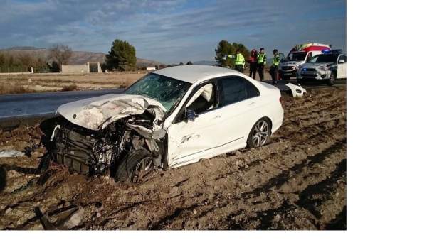 Uno de los dos coches implicados en el accidente Uno de los dos coches implicados en el accidente