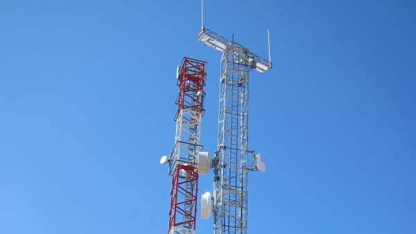 Antenas De Telecomunicaciones Antenas De Telecomunicaciones