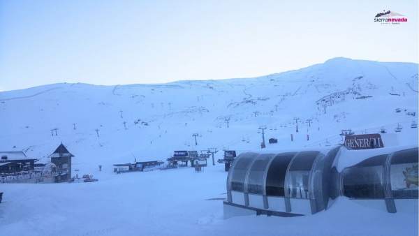 La estación de esquí de Sierra Nevada La estación de esquí de Sierra Nevada