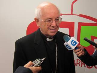 Arzobispo de Santiago, Julián Barrio