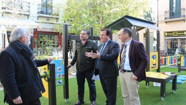 Nuevo parque infantil en Alfalfa Nuevo parque infantil en Alfalfa