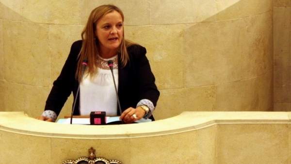 Isabel Urrutia, diputada del PP Isabel Urrutia, diputada del PP