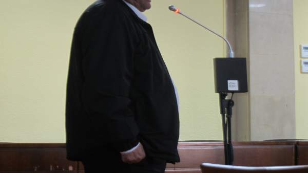 El acusado durante el juicio El acusado durante el juicio