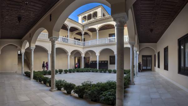 Museo picasso málaga interior pinacoteca cultura arte exposición patio picasso Museo picasso málaga interior pinacoteca cultura arte exposición patio picasso