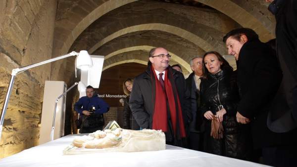 Lambán ha visitado el Real Monasterio de Santa María de Sijena. Lambán ha visitado el Real Monasterio de Santa María de Sijena.