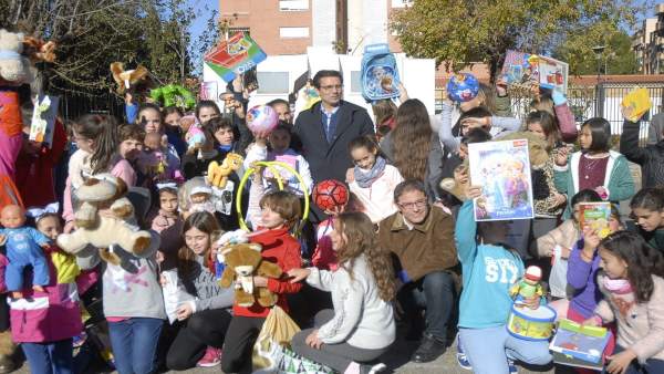 Campaña solidaria de recogida de juguetes 2017 Campaña solidaria de recogida de juguetes 2017