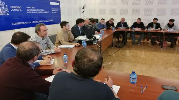 Reunión de la CHD con representantes y técnicos de ayuntamientos Reunión de la CHD con representantes y técnicos de ayuntamientos