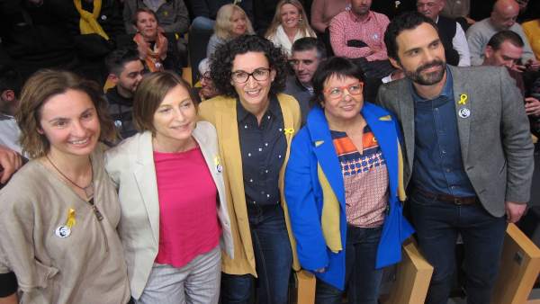 Los candidatos de ERC A.Caula, C.Forcadell, M.Rovira, D.Bassa y R.Torrent Los candidatos de ERC A.Caula, C.Forcadell, M.Rovira, D.Bassa y R.Torrent
