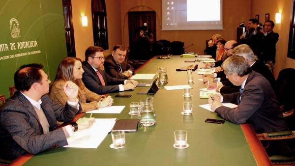 Sánchez Haro, en la Mesa del Regadío de Córdoba Sánchez Haro, en la Mesa del Regadío de Córdoba