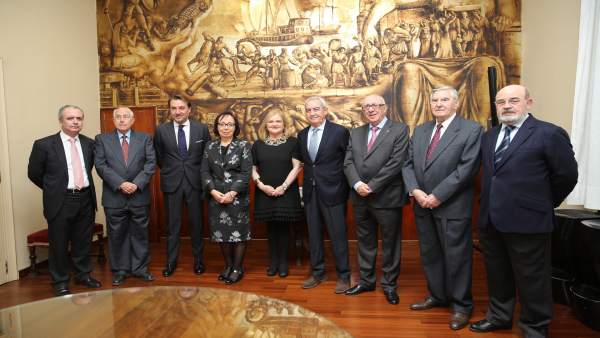 Premiados en los Premios Sociedad Civil del Ateneo Mercantil Premiados en los Premios Sociedad Civil del Ateneo Mercantil