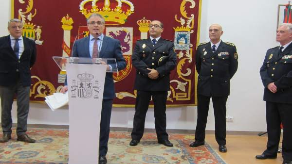Rueda de prensa sobre operación policial. Rueda de prensa sobre operación policial.