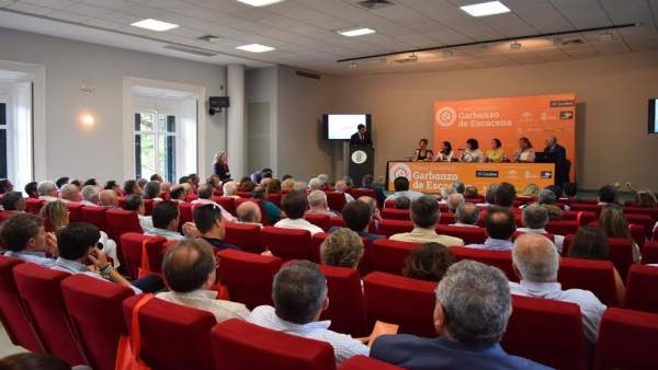 Encuentro del IGP Garbanzo de Escacena, en Huelva. Encuentro del IGP Garbanzo de Escacena, en Huelva.