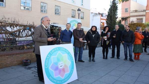 Presentación de la iniciativa 'Adopta un alcorque' Presentación de la iniciativa 'Adopta un alcorque'