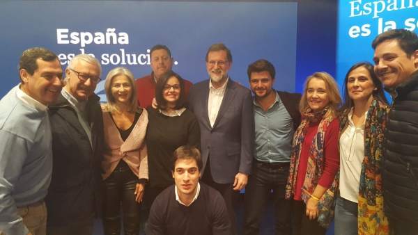 El PP de Sevilla apoya a García Albiol y Mariano Rajoy en Cataluña El PP de Sevilla apoya a García Albiol y Mariano Rajoy en Cataluña