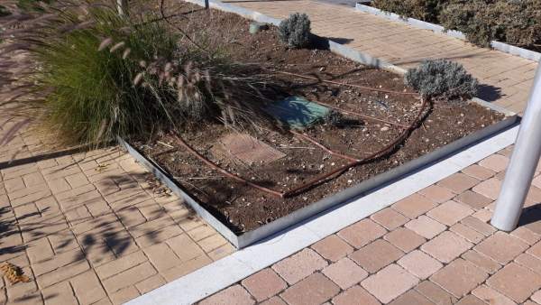 Jardinera parque Virgen del Rocío Marbella San Pedro Alcántara Jardinera parque Virgen del Rocío Marbella San Pedro Alcántara