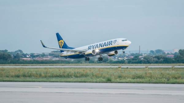 Avión de Ryanair Avión de Ryanair