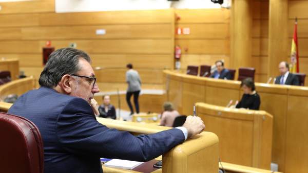 Josep Lluís Cleries y Santamaría en la Comisión del artículo 155 del Senado. Josep Lluís Cleries y Santamaría en la Comisión del artículo 155 del Senado.