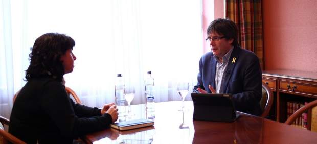 Momento de la entrevista al candidato de JxCAT, Carles Puigdemont. Momento de la entrevista al candidato de JxCAT, Carles Puigdemont.