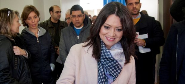 Marcela Topor vota en Girona