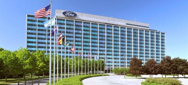 Edificio de la compaÃ±Ã­a de la automociÃ³n Ford