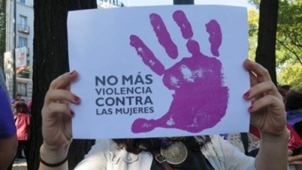 Cartel 'No más violencia de género' Cartel 'No más violencia de género'