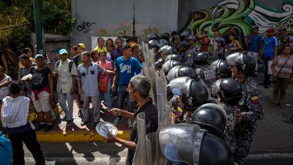 Continúan en Venezuela las protestas por falta de comida y otras carencias Continúan en Venezuela las protestas por falta de comida y otras carencias