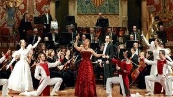 Strauss Strauss