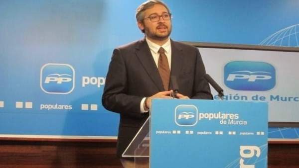 El portavoz del Partido Popular de la Región de Murcia, Víctor Martinez El portavoz del Partido Popular de la Región de Murcia, Víctor Martinez