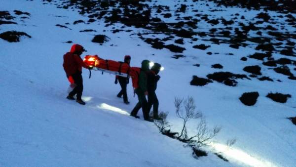 Rescate senderistas en Cantabria Rescate senderistas en Cantabria