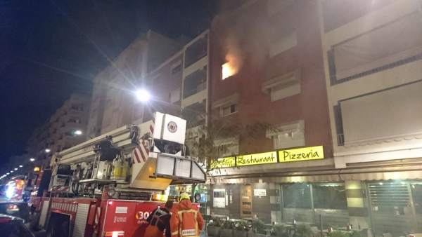 Incendio en una vivienda de Oliva Incendio en una vivienda de Oliva