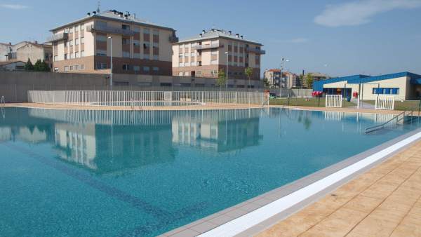 Imagen de las piscinas de Varea, en Logroño Imagen de las piscinas de Varea, en Logroño