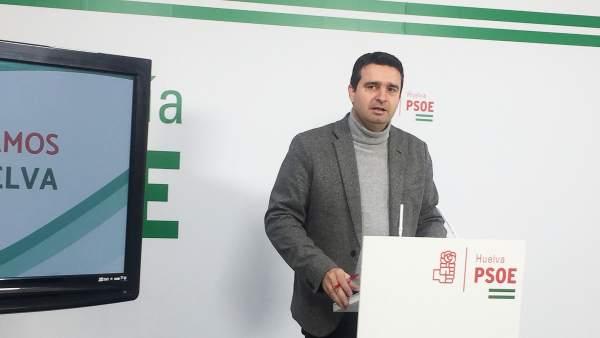 El senador socialista por Huelva, Amaro Huelva. El senador socialista por Huelva, Amaro Huelva.