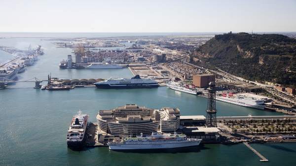 Puerto de Barcelona Puerto de Barcelona