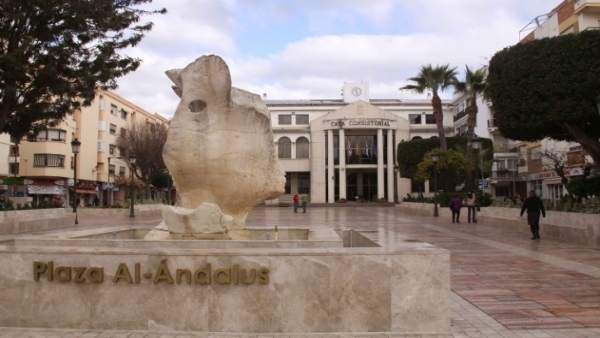 Fachada ayuntamiento rincón de la victoria edificio consistorio inmueble plaza Fachada ayuntamiento rincón de la victoria edificio consistorio inmueble plaza