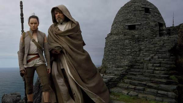 Daisy Ridley y Mark Hamill en 'Star Wars: Los últimos Jedi' Daisy Ridley y Mark Hamill en 'Star Wars: Los últimos Jedi'