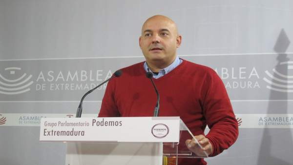 Diputado del Grupo Parlamentario Podemos en la Asamblea Obed Arnaldo Santos Diputado del Grupo Parlamentario Podemos en la Asamblea Obed Arnaldo Santos