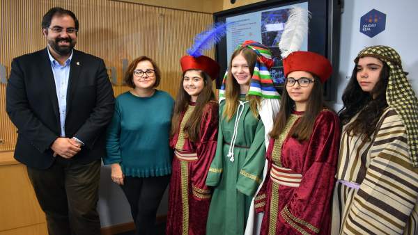 Np Presentacion Cabalgata De Los Reyes Magos En Ciudad Real 2018 Np Presentacion Cabalgata De Los Reyes Magos En Ciudad Real 2018