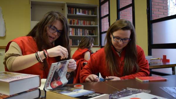 Nota De Prensa: Biblioteca De Cruz Roja Juventud Nota De Prensa: Biblioteca De Cruz Roja Juventud