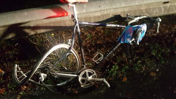Atropello a un ciclista Atropello a un ciclista