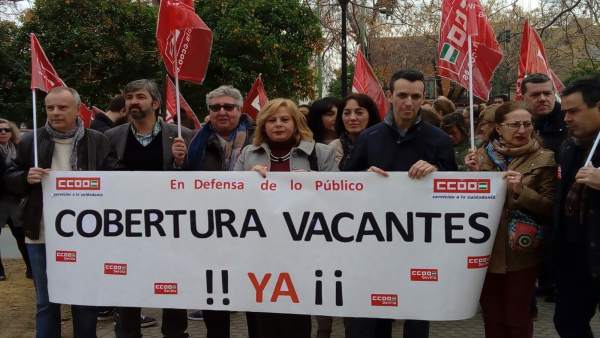 Manifestación de CCOO por la cobertura de vacantes en las guarderías Manifestación de CCOO por la cobertura de vacantes en las guarderías
