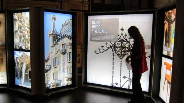 Exposición sobre la Sagrada Familia y Gaudí en el Alma Mater Museum Exposición sobre la Sagrada Familia y Gaudí en el Alma Mater Museum