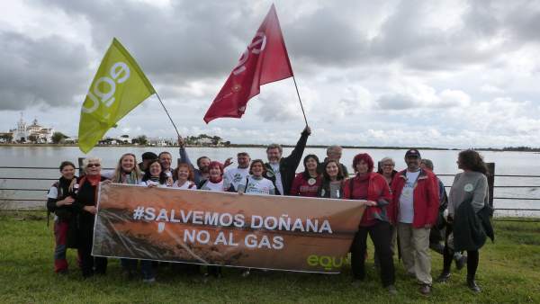 EQUO en la manifestación contra el proyecto gasista en Doñana EQUO en la manifestación contra el proyecto gasista en Doñana