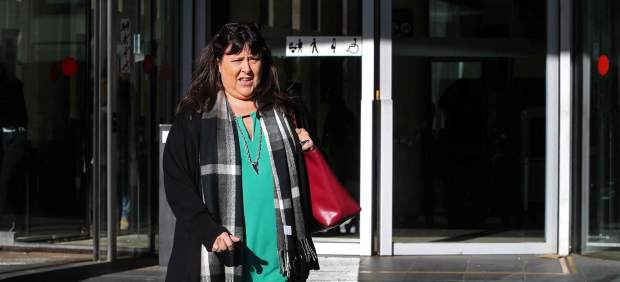 Seis profesores del IES de Sant Andreu declaran ante la fiscalía por el debate sobre las cargas del 1-O