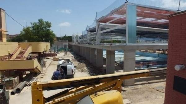 Las obras de la piscina del Tiro de Línea durante la pasada primavera. Las obras de la piscina del Tiro de Línea durante la pasada primavera.