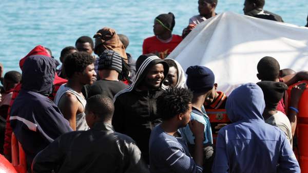 Inmigrantes, patera, rescatados, Málaga, puerto Inmigrantes, patera, rescatados, Málaga, puerto