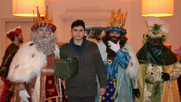 Los Reyes Magos durante la visita Los Reyes Magos durante la visita